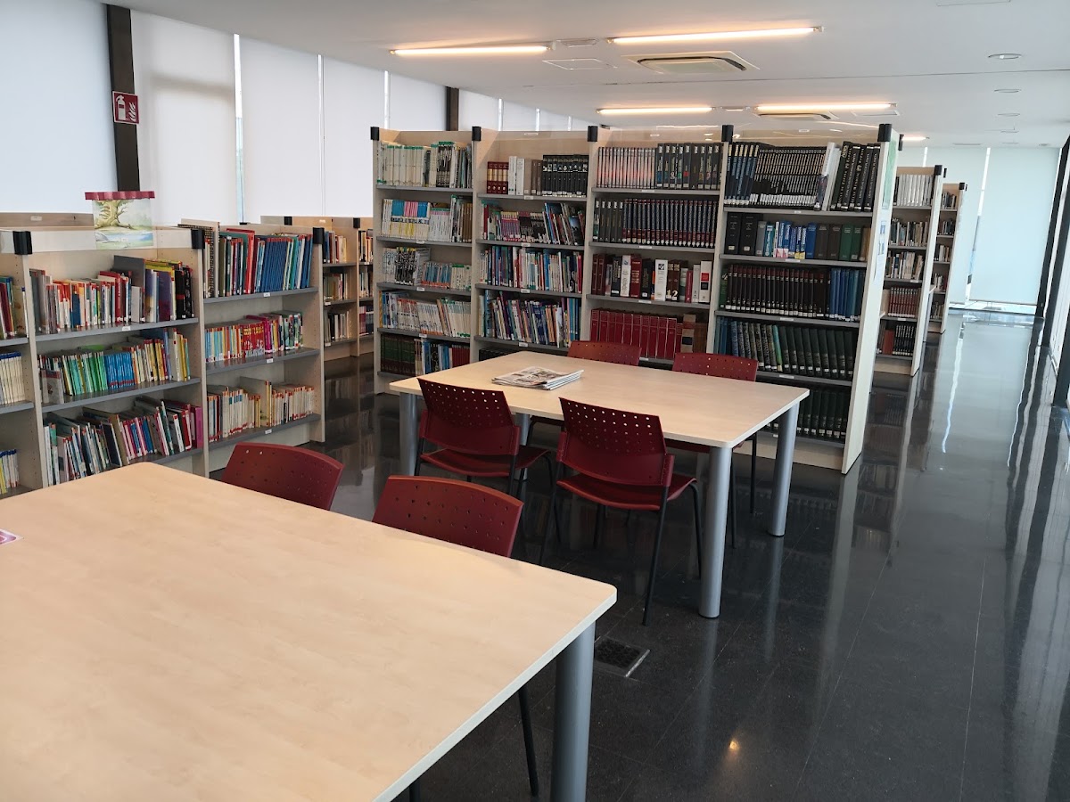 Öffentliche Bibliothek Rafal Vell