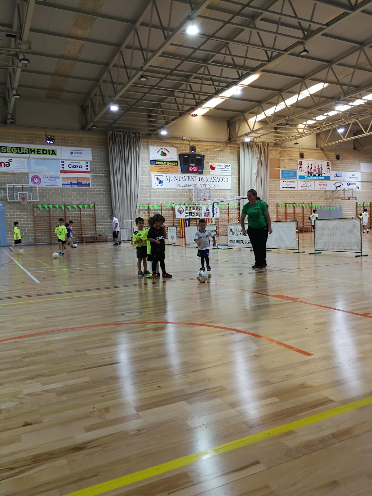 Poliesportiu Miquel Àngel Nadal