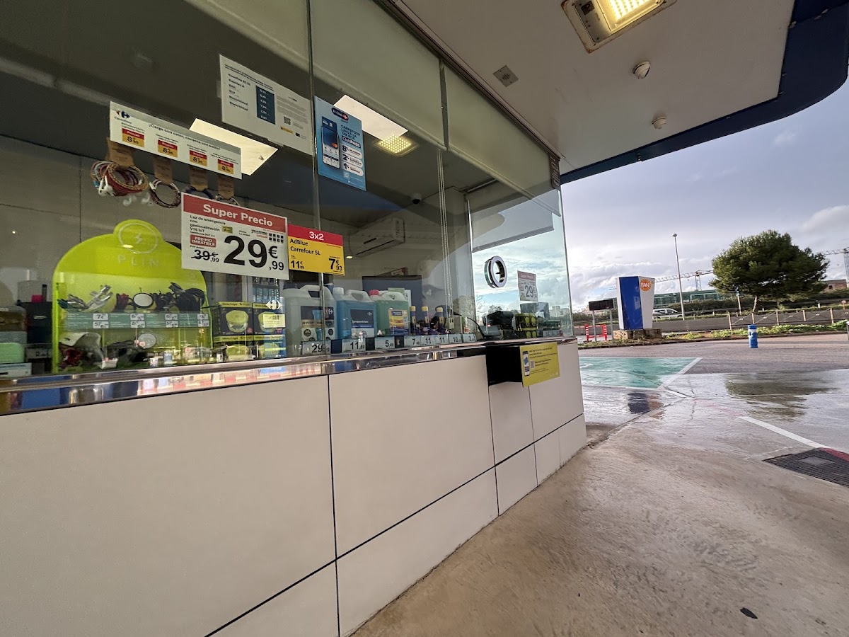 Carrefour Petrol Station