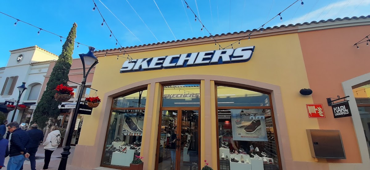 SKECHERS Factory Outlet