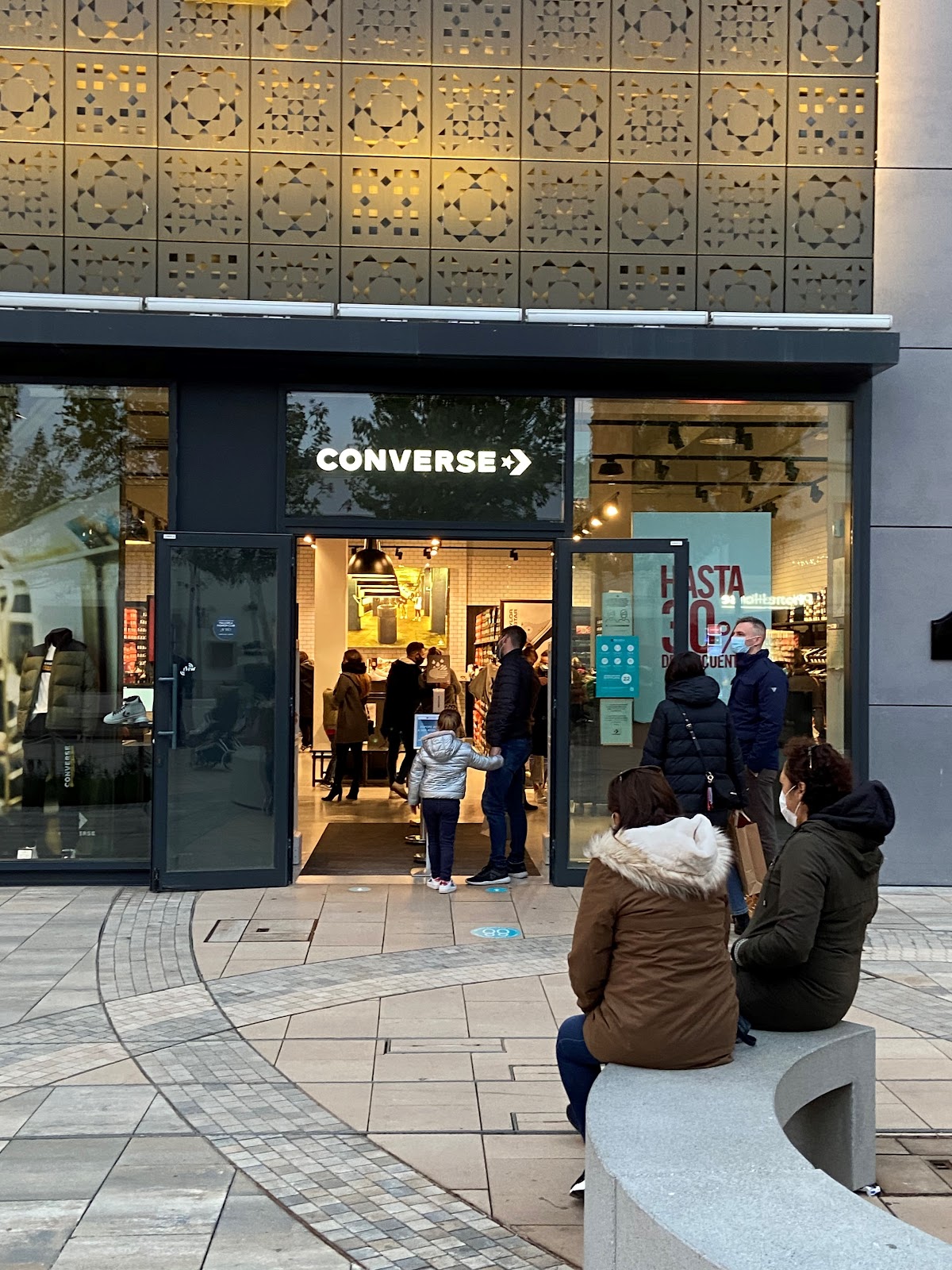 Converse