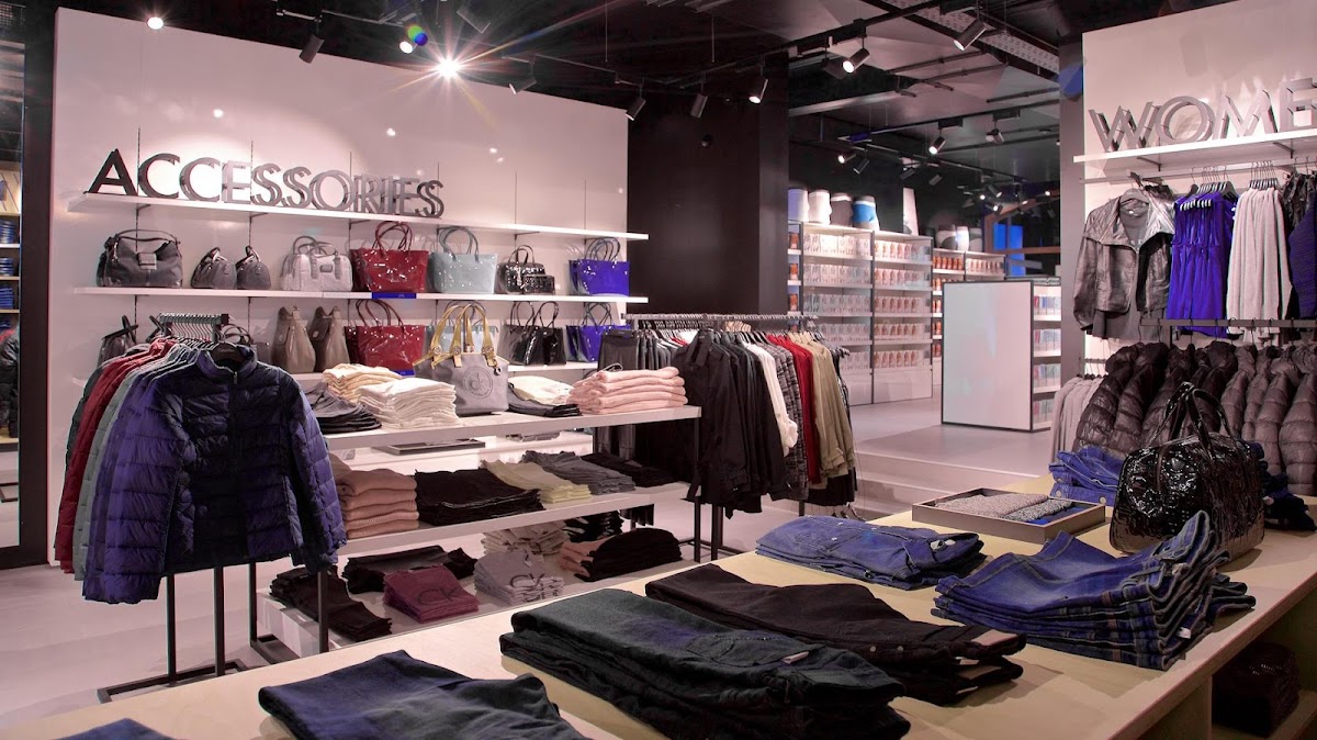 Calvin Klein Outlet
