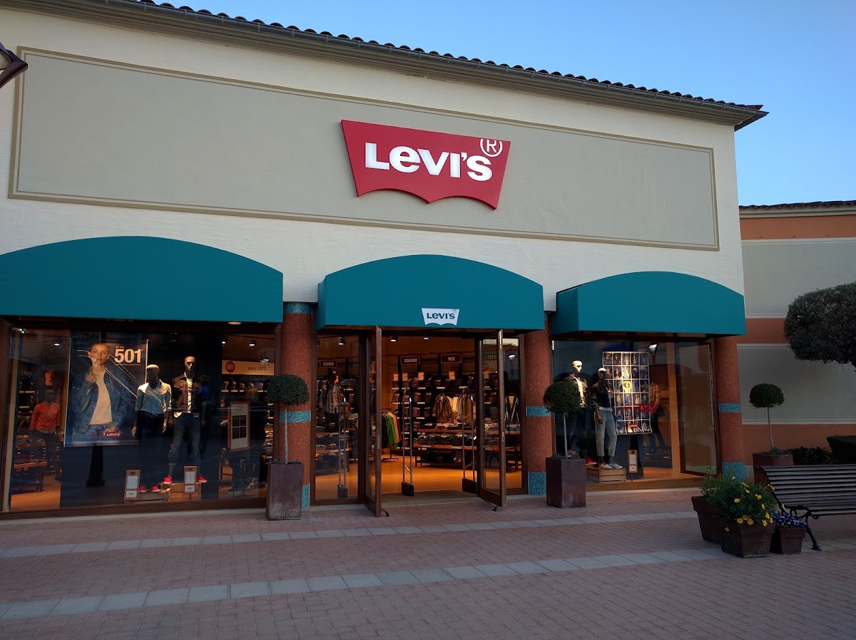 Levi's® Factory Outlet Mallorca Fashion Outlet
