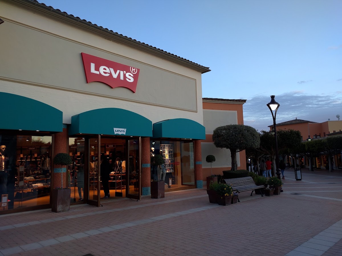 Levi's® Factory Outlet Mallorca Fashion Outlet