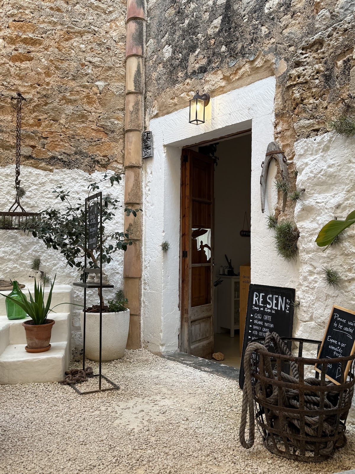 re.sen Mallorca av Ben & Tom - Privat Skönhetsspa & Livsstilscafé