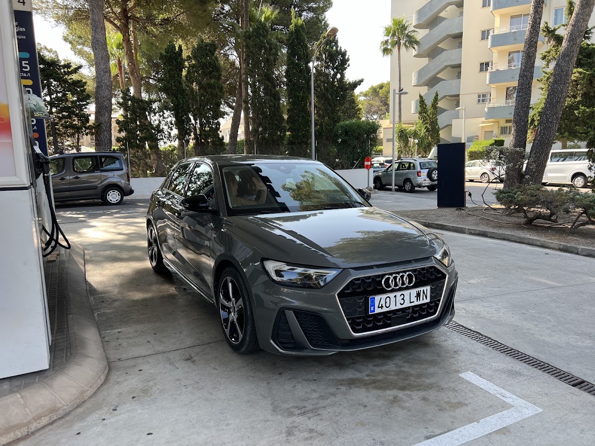 Rent a Car Salesca