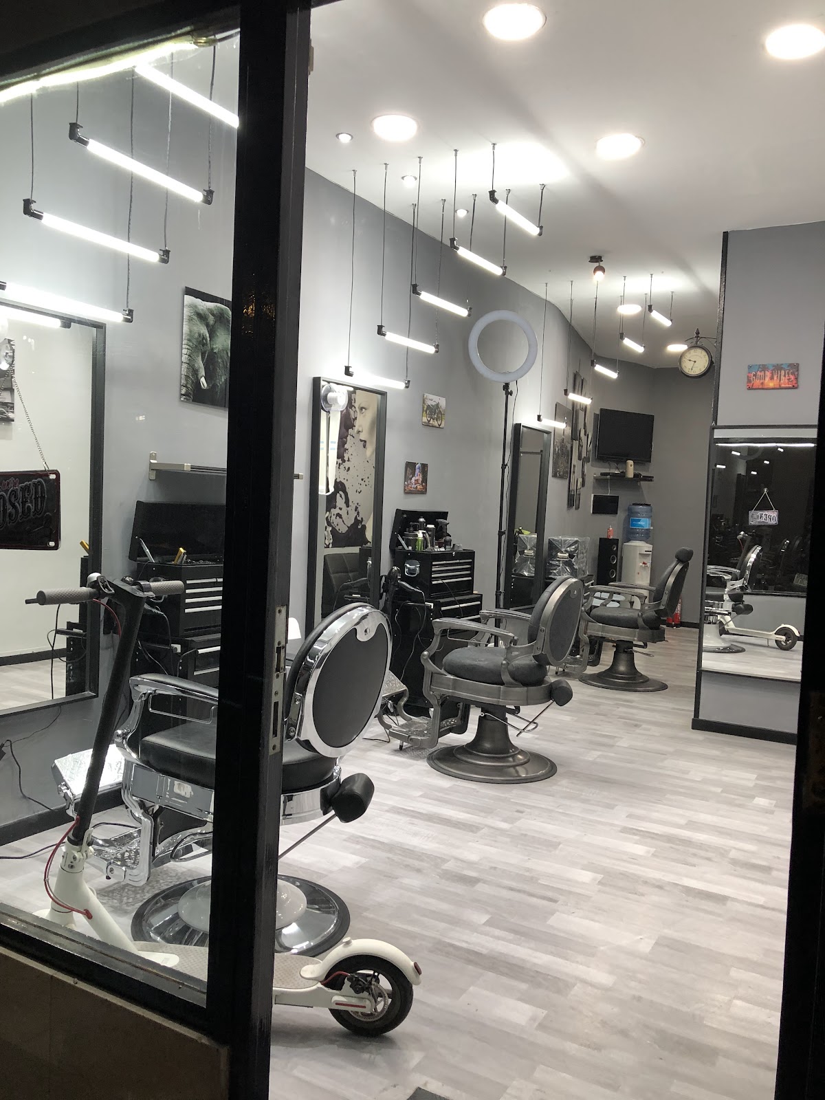 Vanitybarbercuts