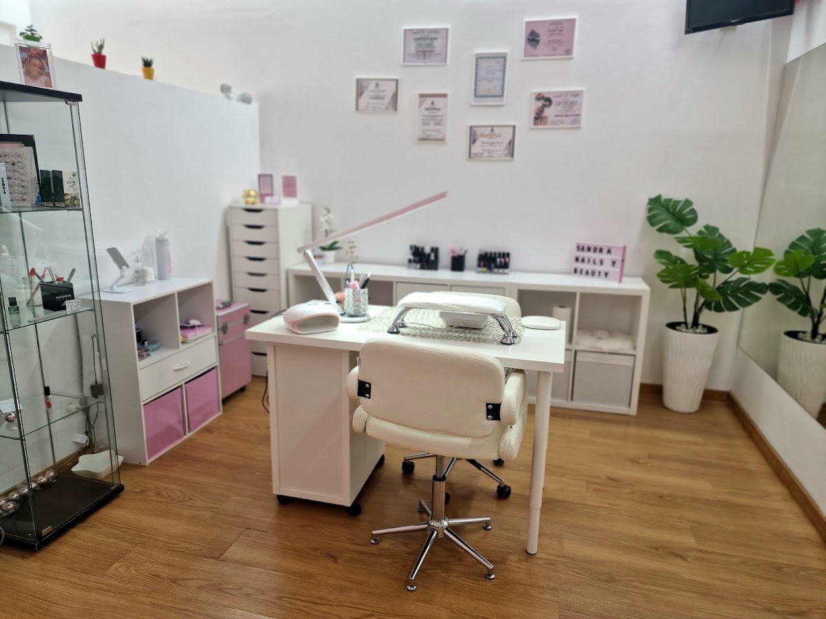 Sandra Nails & Beauty