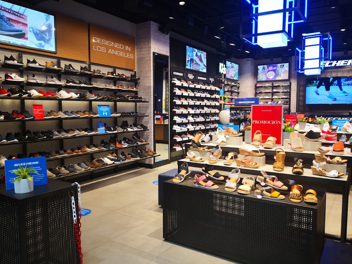 Skechers