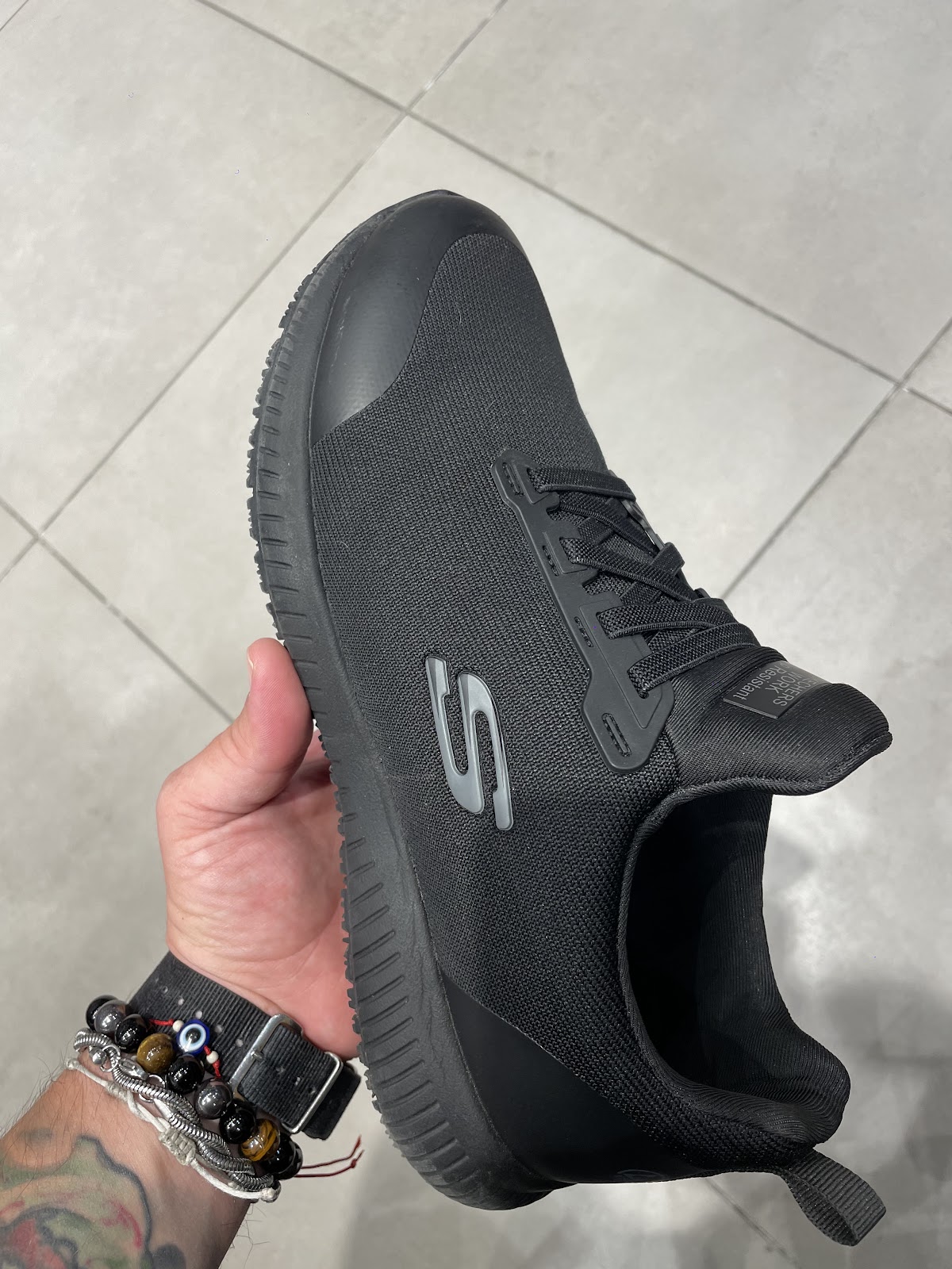 Skechers