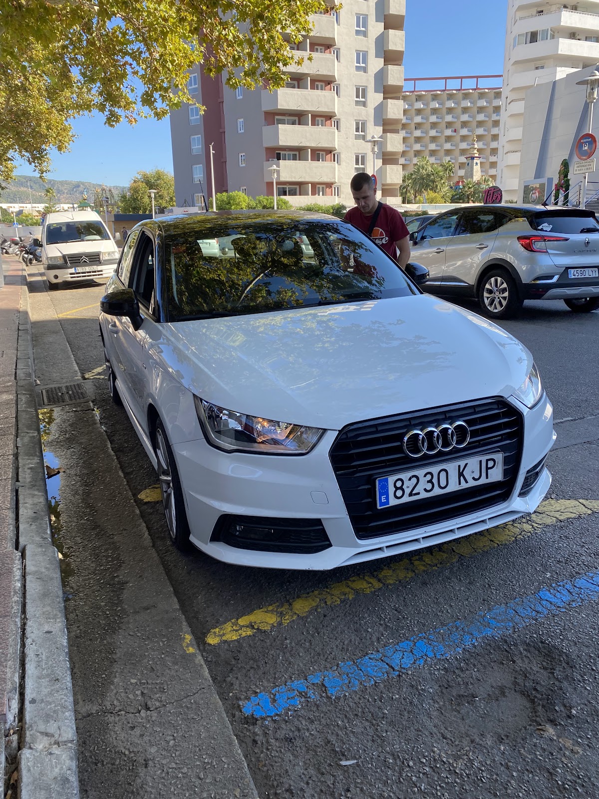 Avance Cars