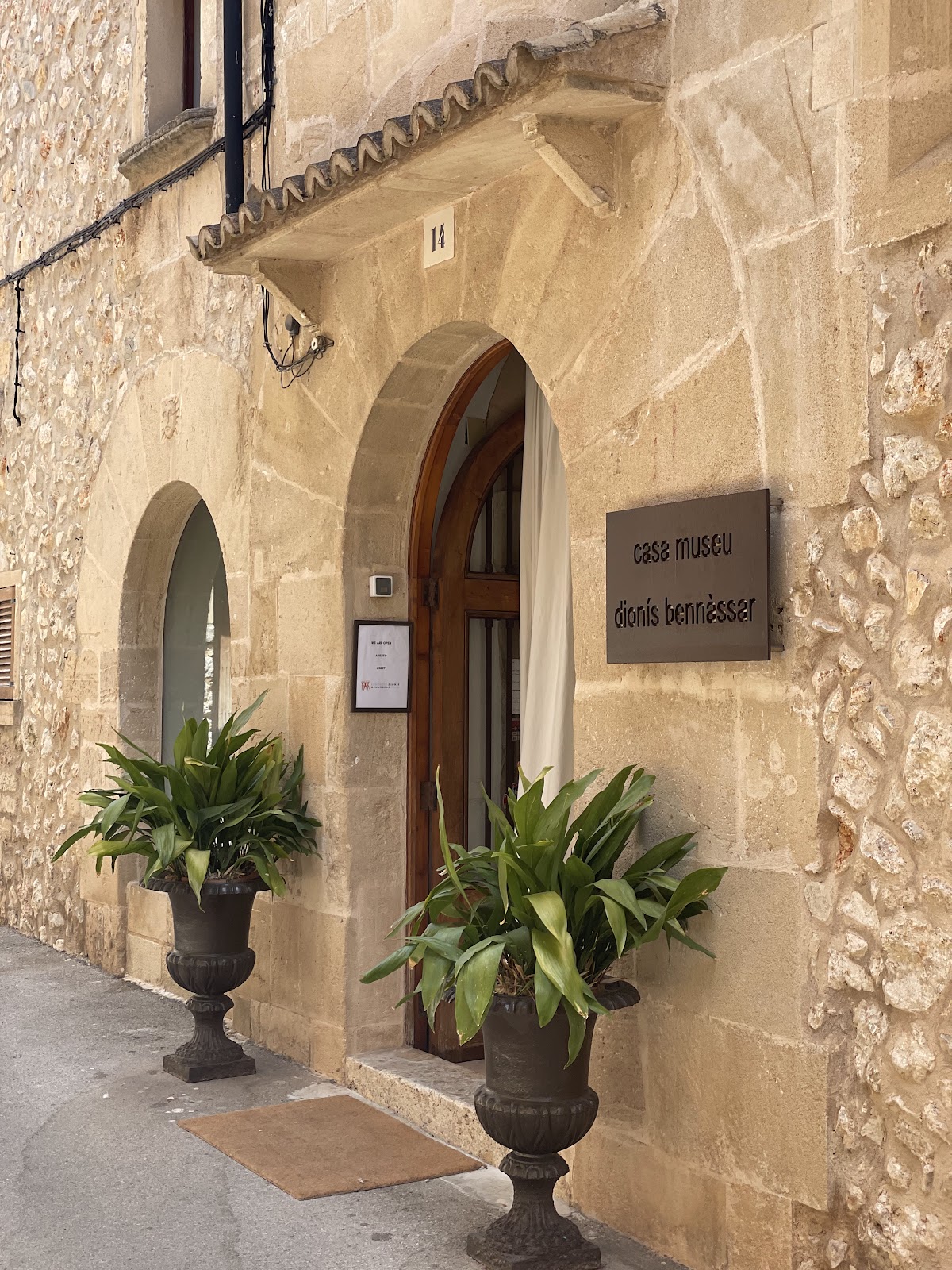 Foundation Dionís Bennàssar