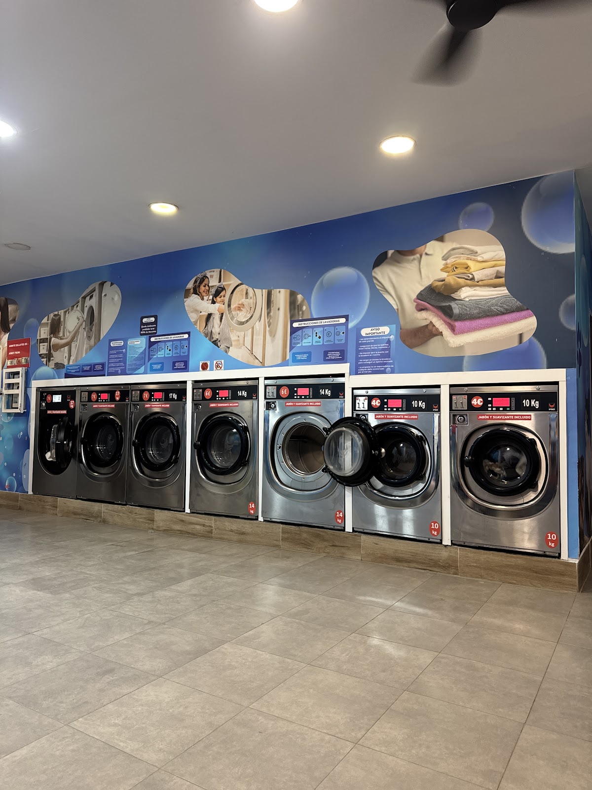 Lavandería Autoservicio la colada de barrio