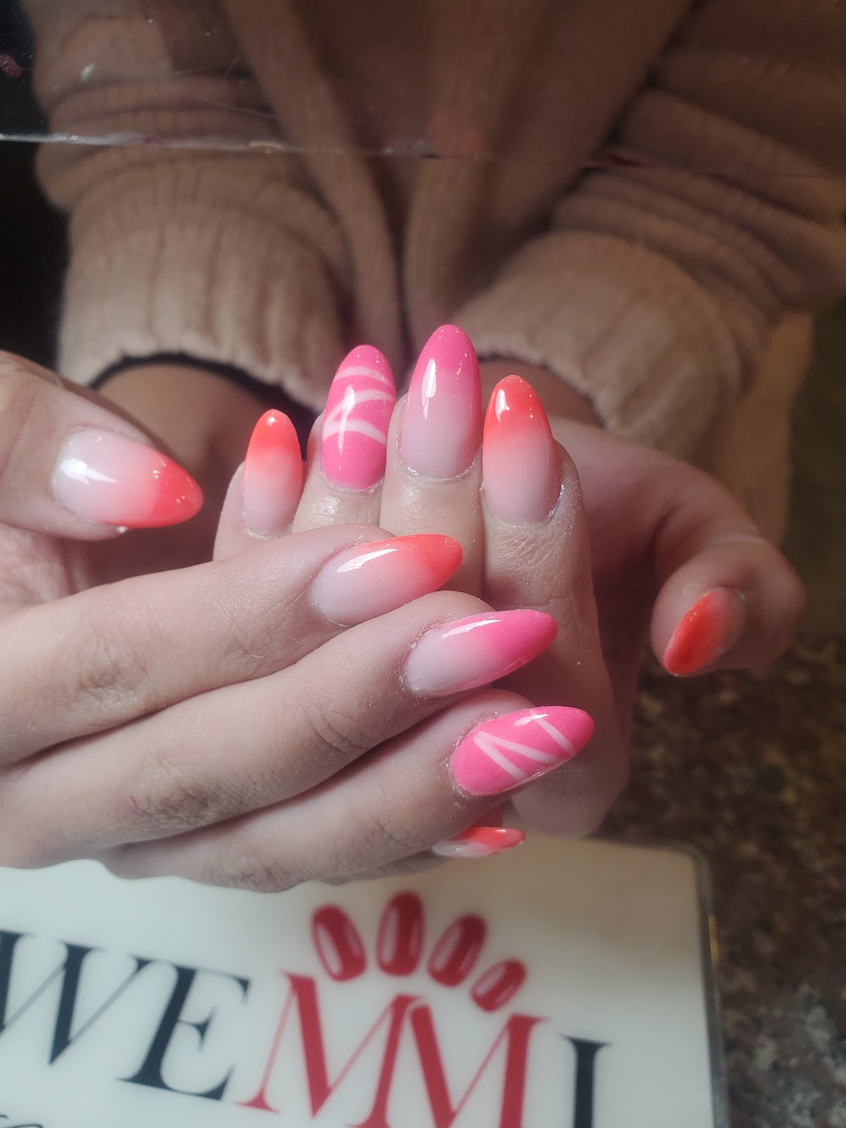 Nails Viet