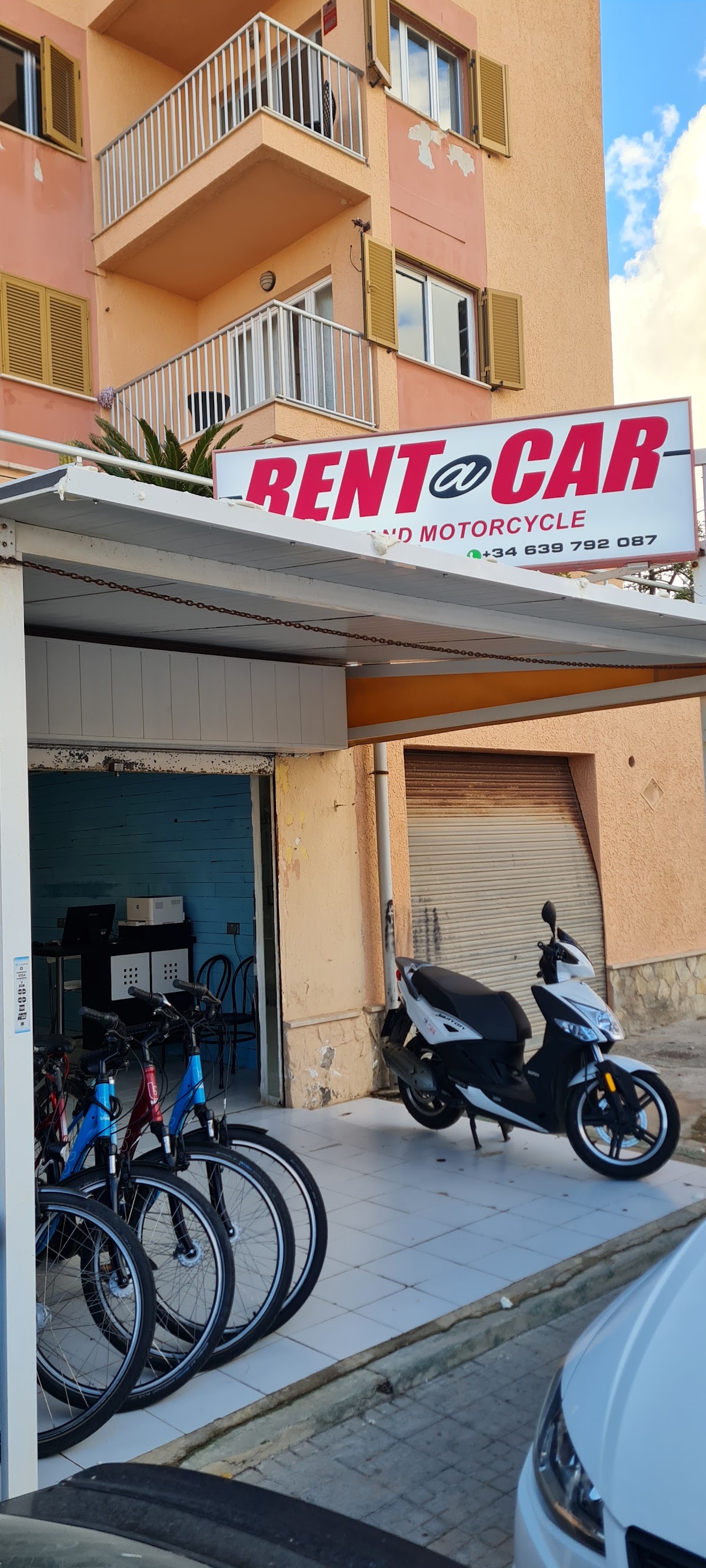 Aguilar Noleggio Auto, Biciclette e Moto. Can Pastilla.