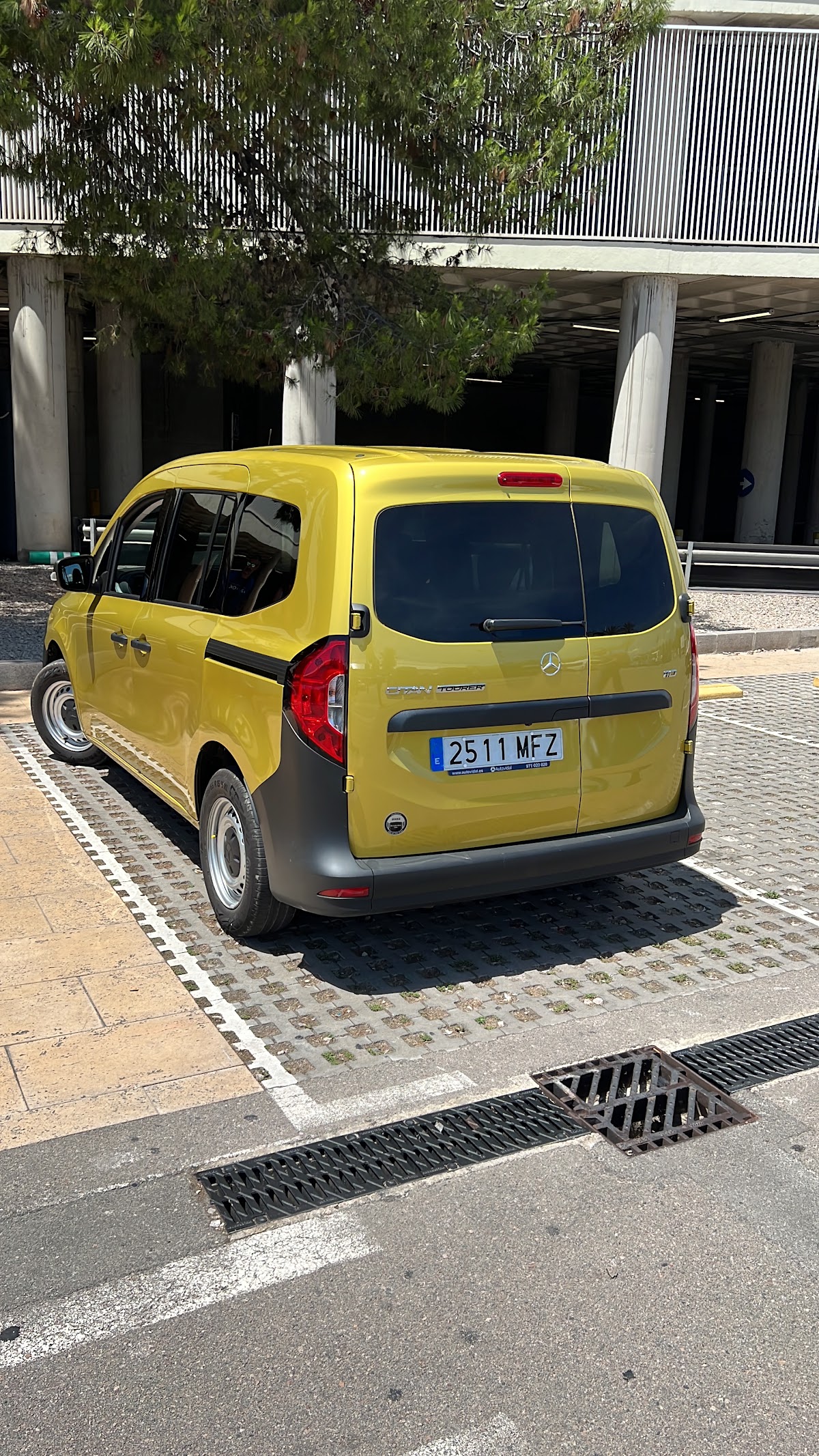 Autonoleggio leocar