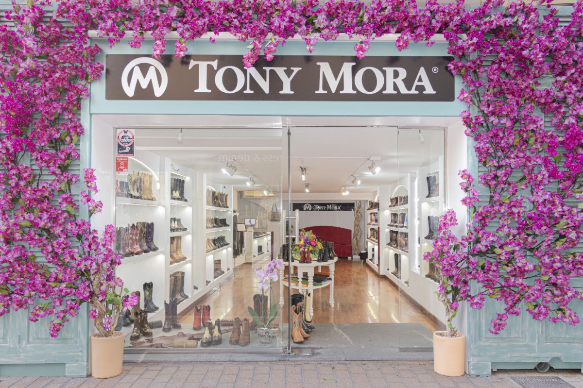 Tony Mora