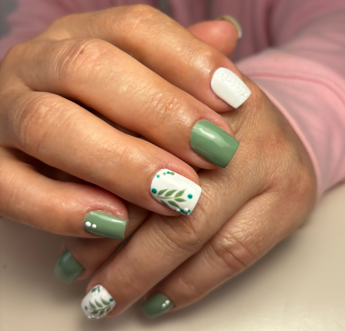 Juliana Ortiz Nail Artist