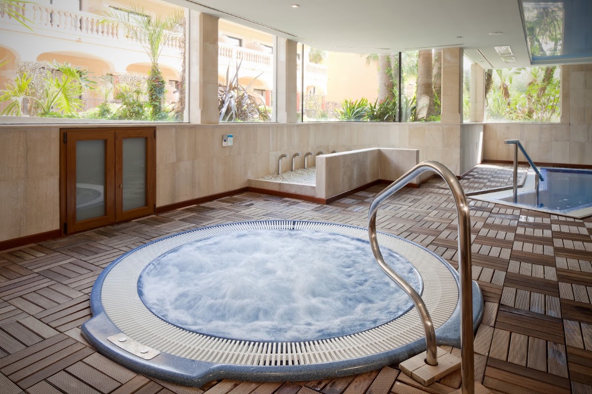 Blue Spa Sensations | Mon Port Hotel